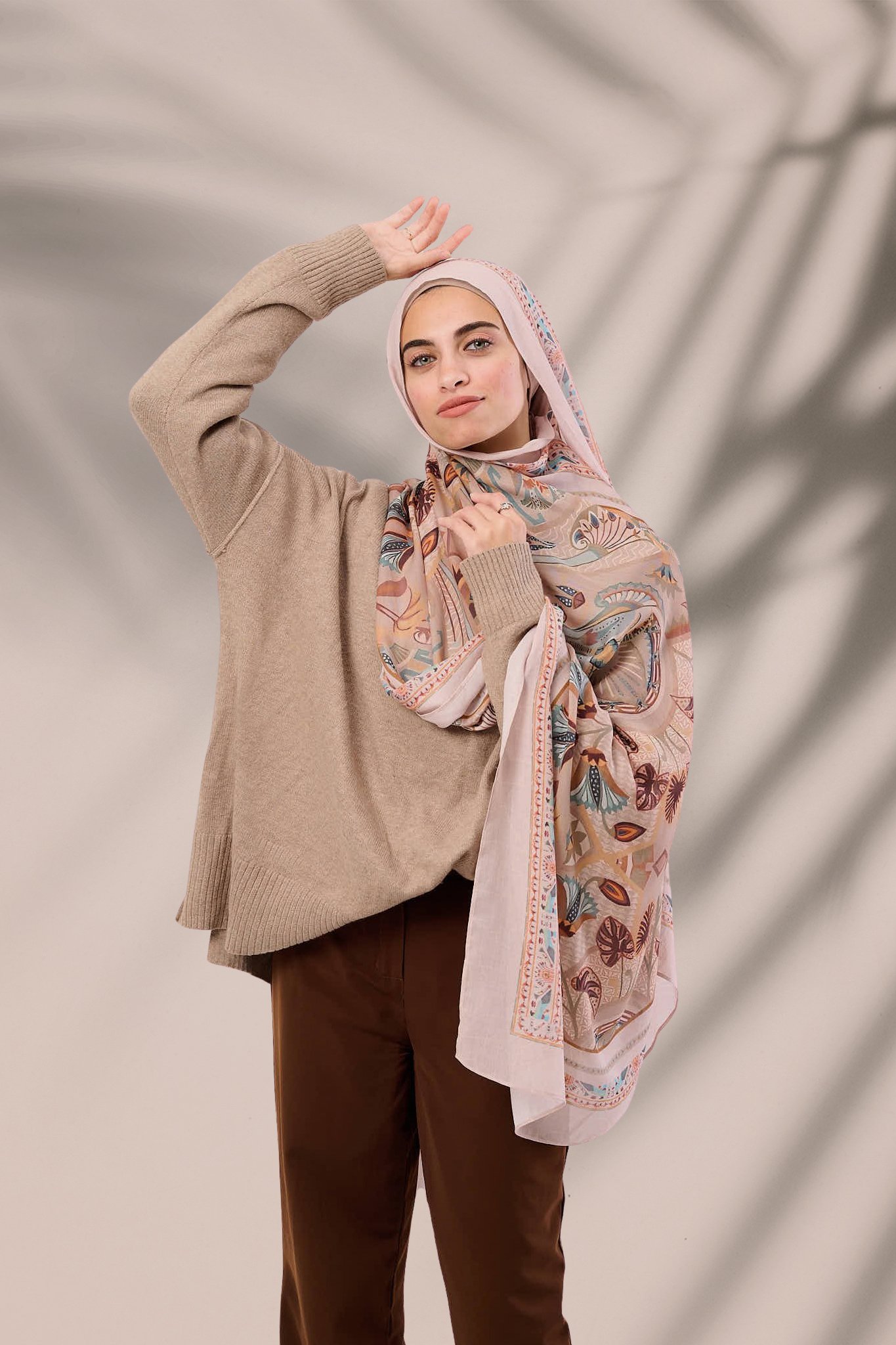 Lotus veilaura scarf
