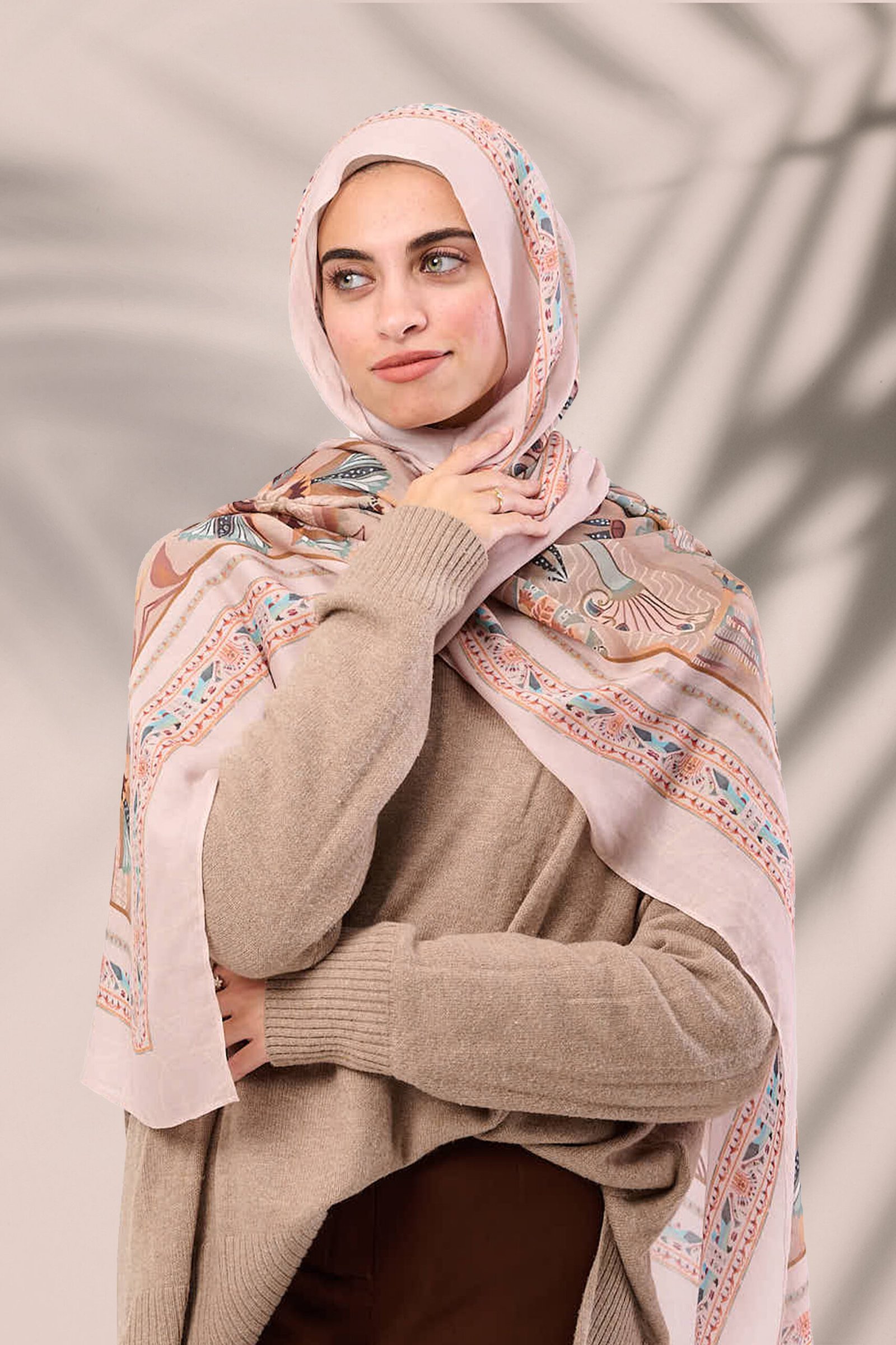 Lotus veilaura scarf