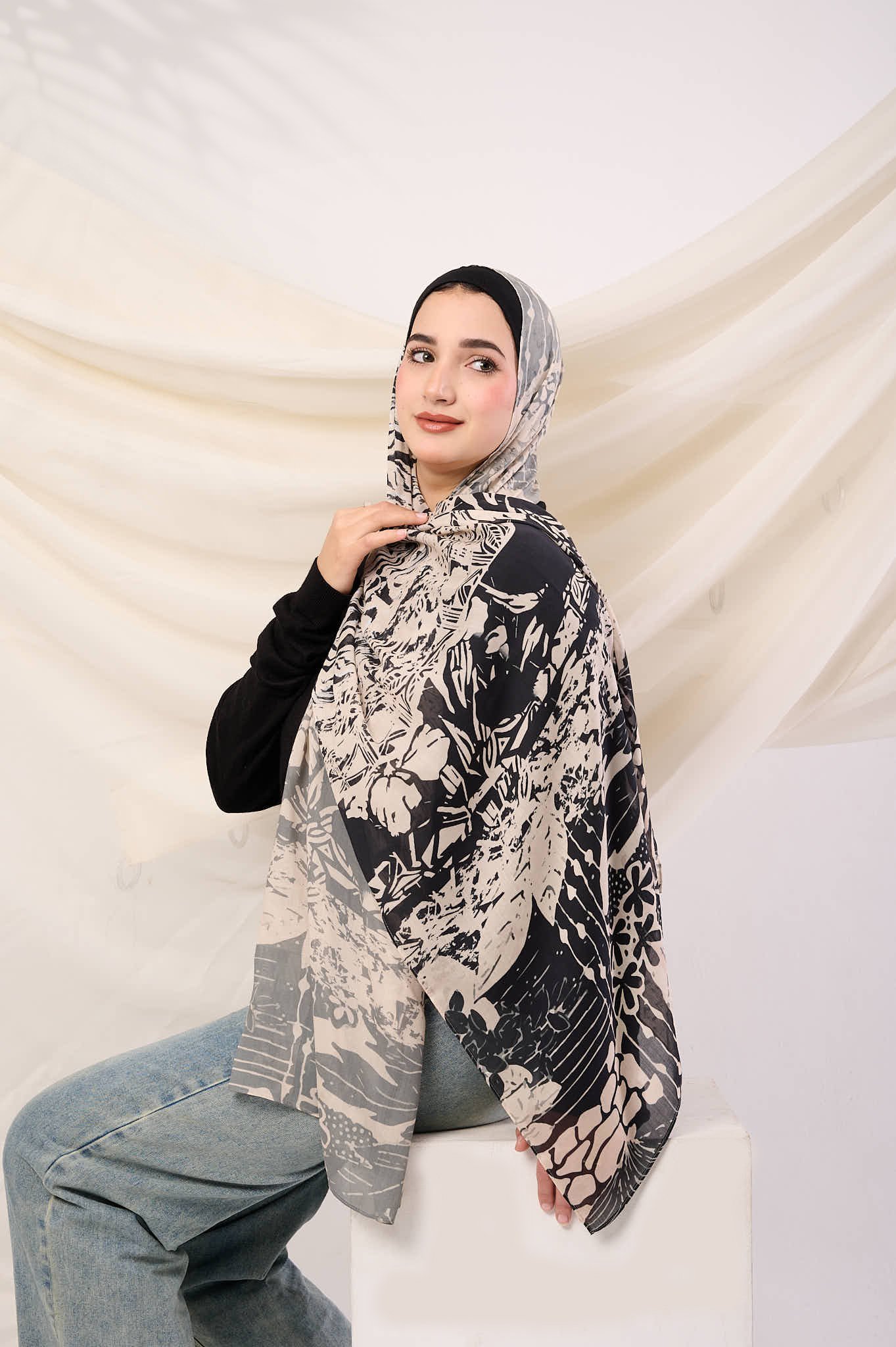 secret savannah veilaura scarf veil