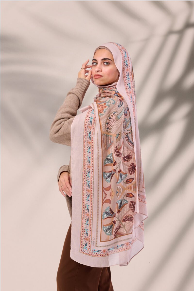 Lotus veilaura scarf